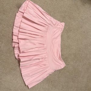 Goldhinge skirt
